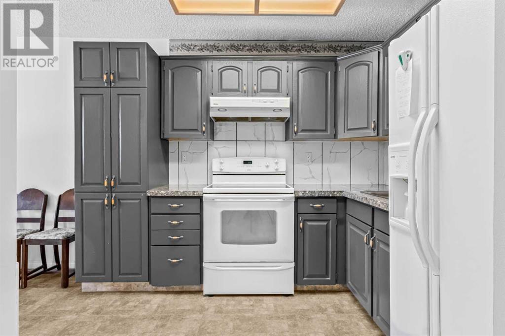 Single Family House for Sale in   Hubalta Road SE Dover Calgary 