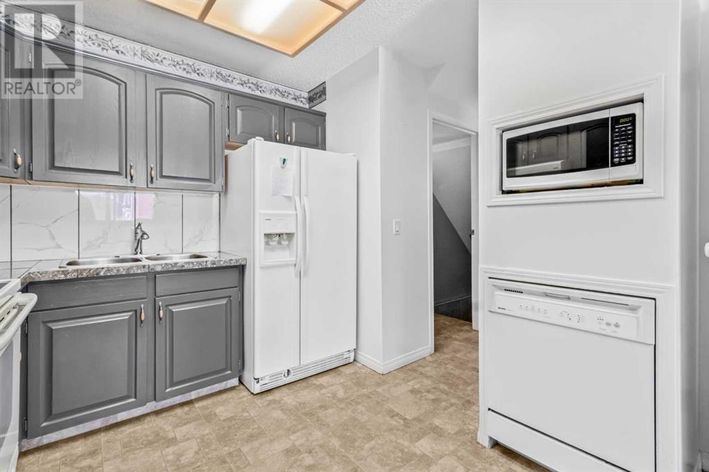 Single Family House for Sale in   Hubalta Road SE Dover Calgary 