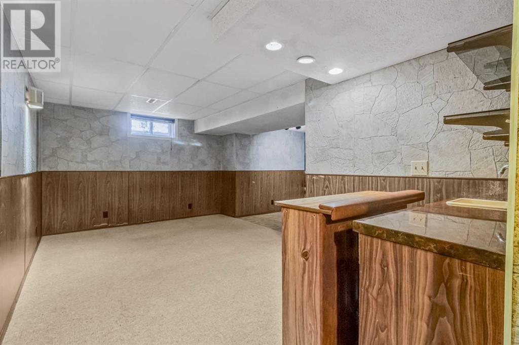 Single Family House for Sale in   Hubalta Road SE Dover Calgary 