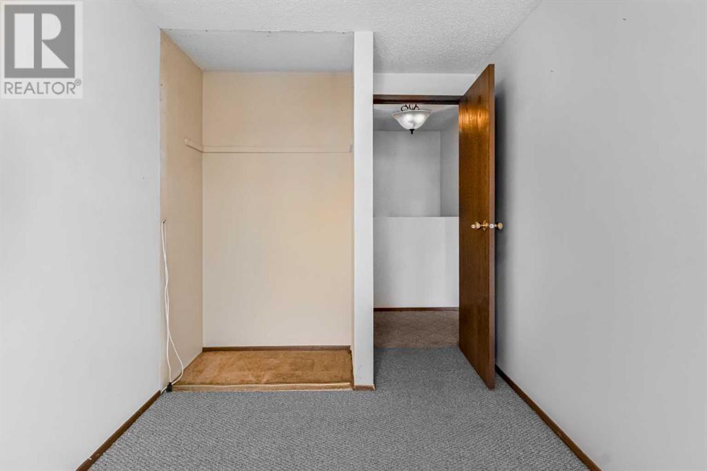 Single Family House for Sale in   Hubalta Road SE Dover Calgary 