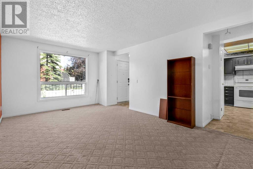 Single Family House for Sale in   Hubalta Road SE Dover Calgary 