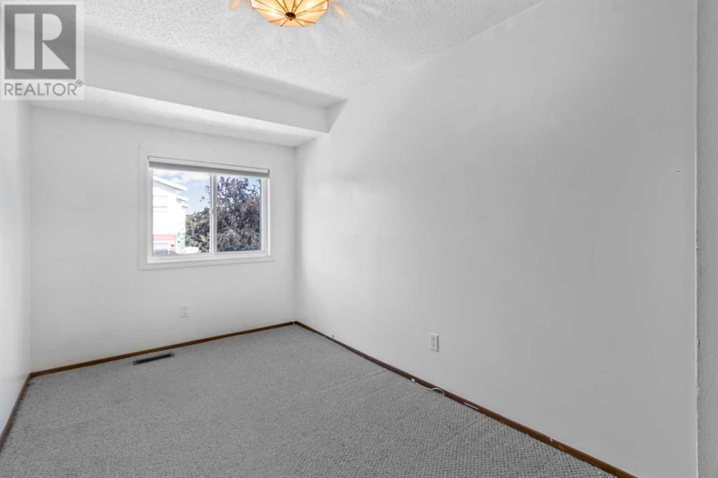 Single Family House for Sale in   Hubalta Road SE Dover Calgary 