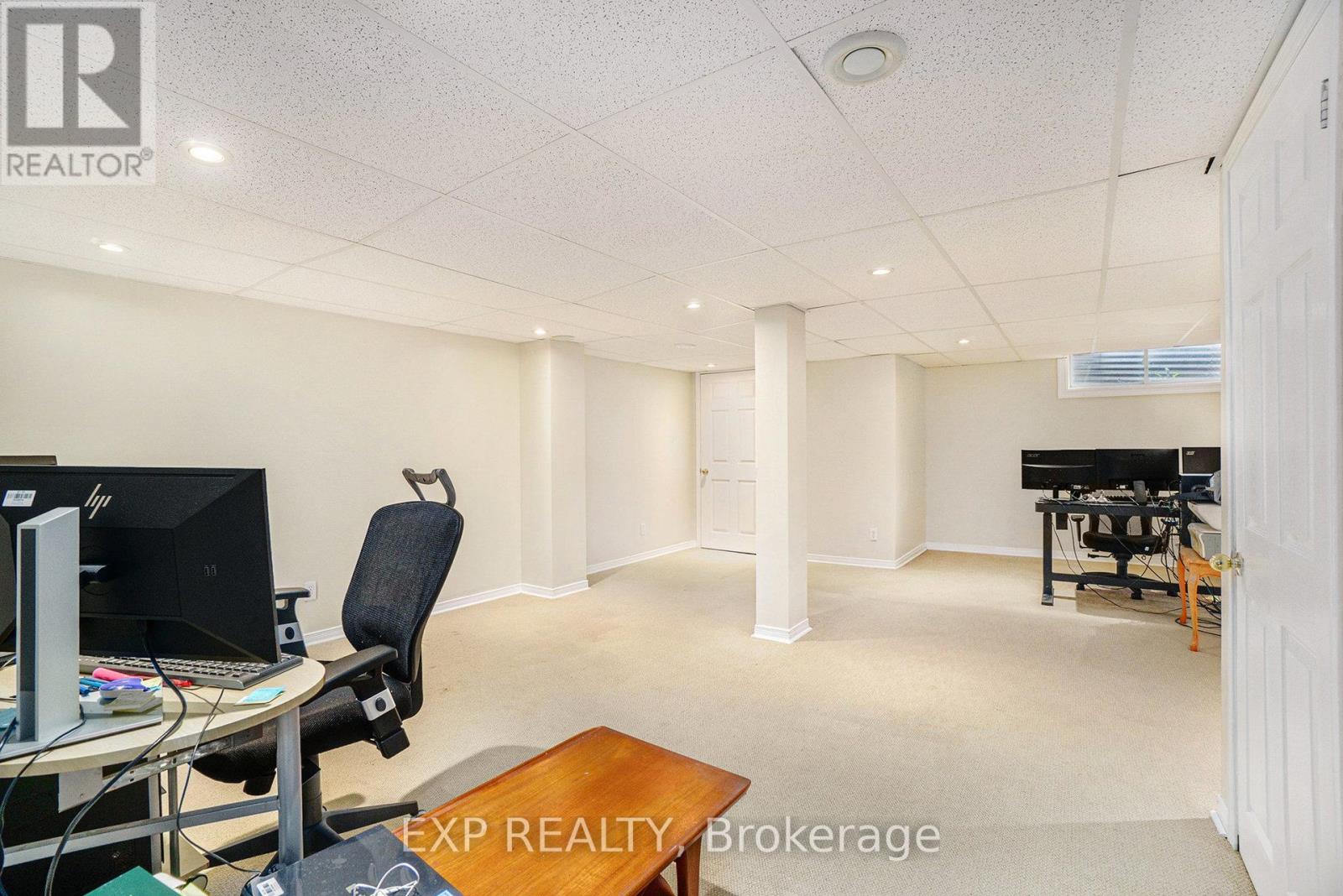 Photo 12 of 77 Palmadeo Drive, Ottawa ON