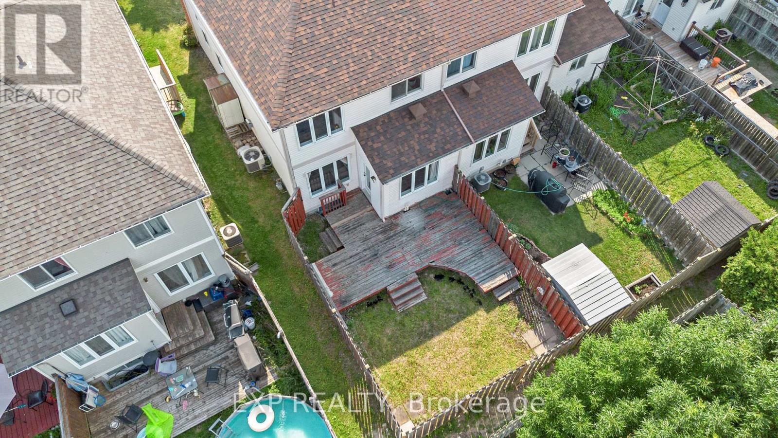 Photo 16 of 77 Palmadeo Drive, Ottawa ON