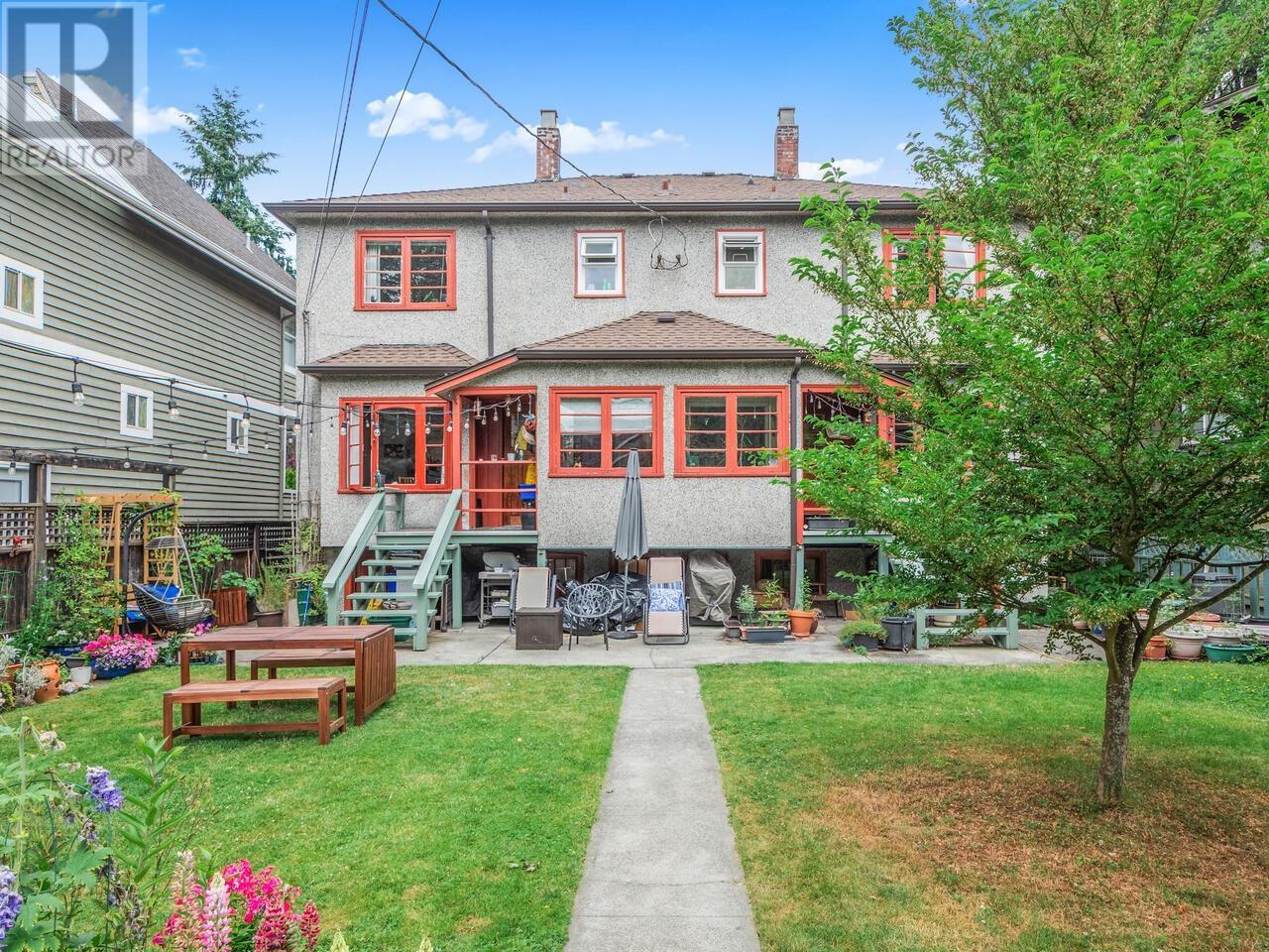 Photo 2 of 1956 1958 W 12 Th Avenue, Vancouver BC