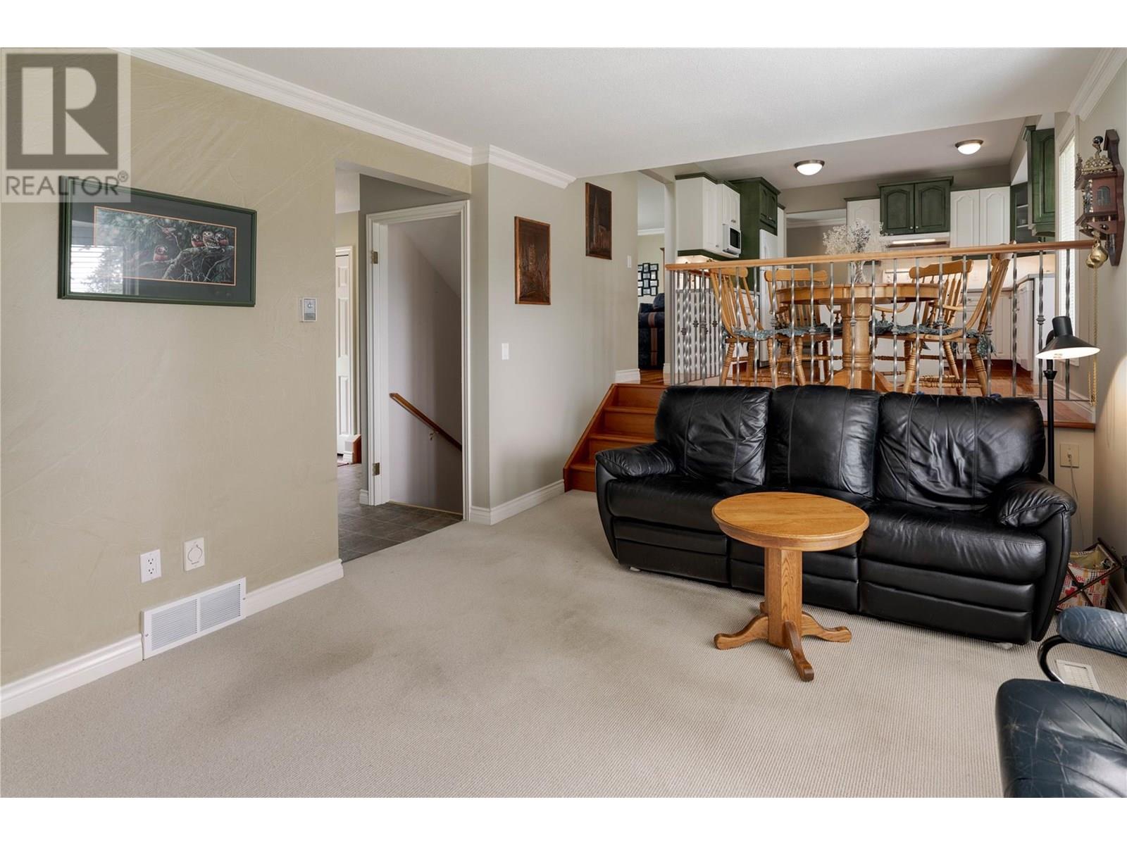 Photo 37 of 3942 Suncrest Court, Kelowna BC