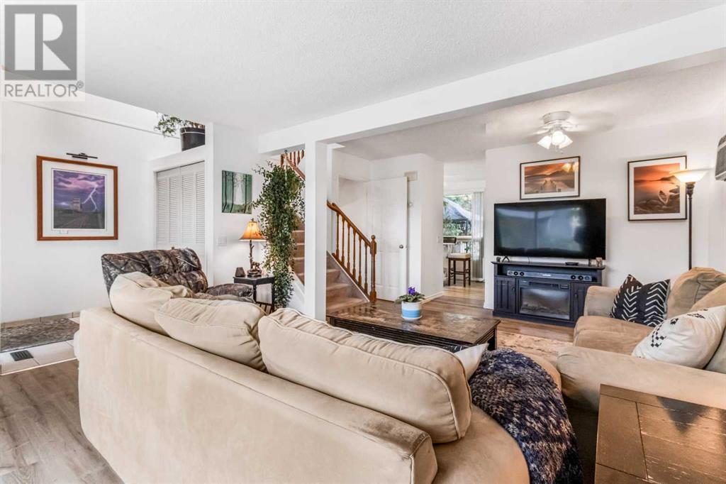 Single Family House for Sale in  Abinger Crescent NE Abbeydale Calgary 