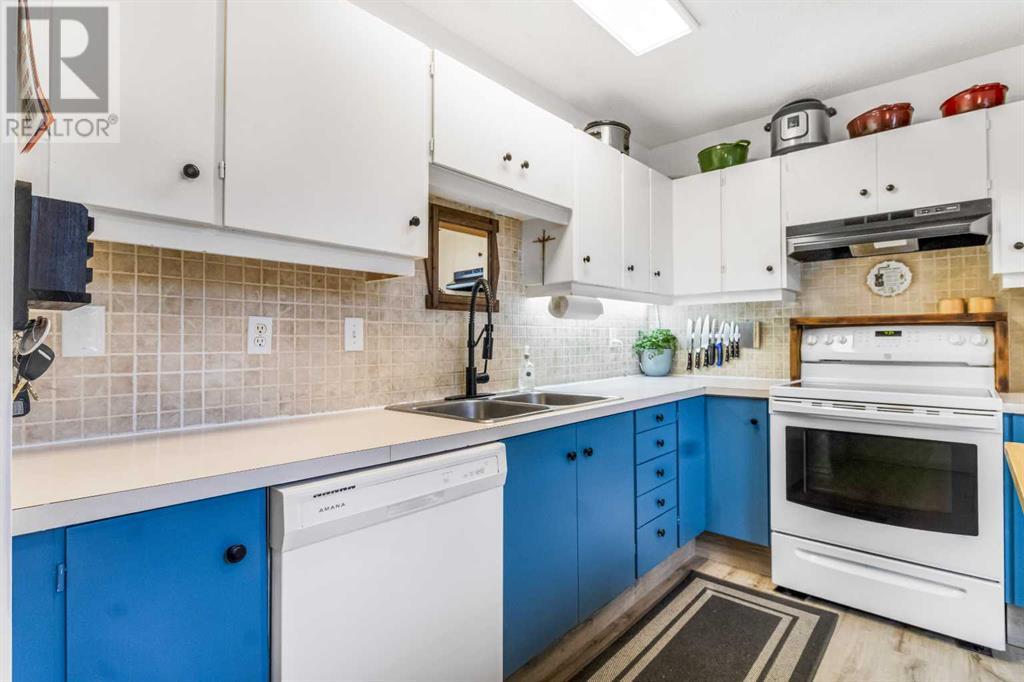 Single Family House for Sale in  Abinger Crescent NE Abbeydale Calgary 