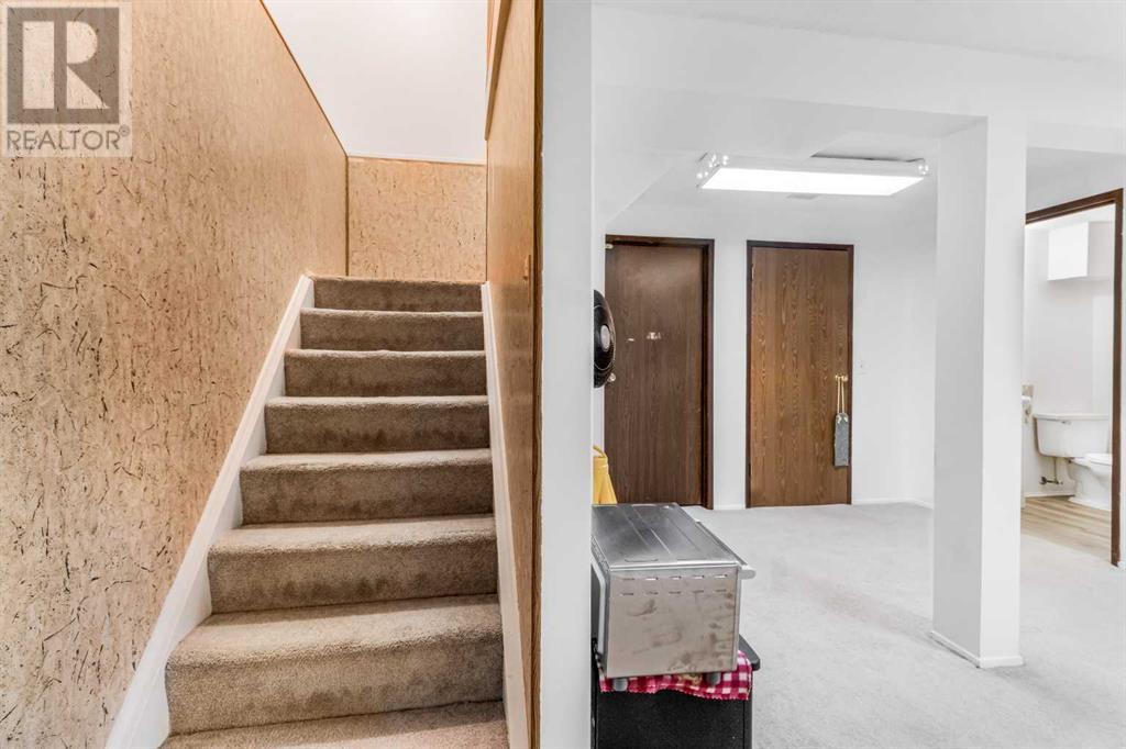 Single Family House for Sale in  Abinger Crescent NE Abbeydale Calgary 