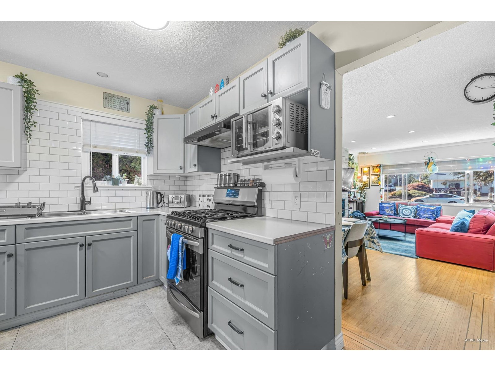 Photo 11 of 11475 92 A Avenue, Delta BC
