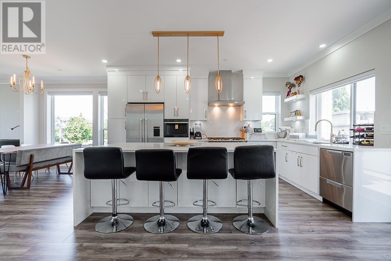 Photo 12 of 1100 Salter Street, New Westminster BC