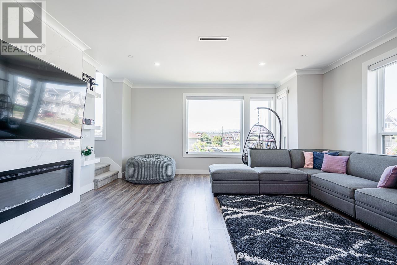 Photo 6 of 1100 Salter Street, New Westminster BC