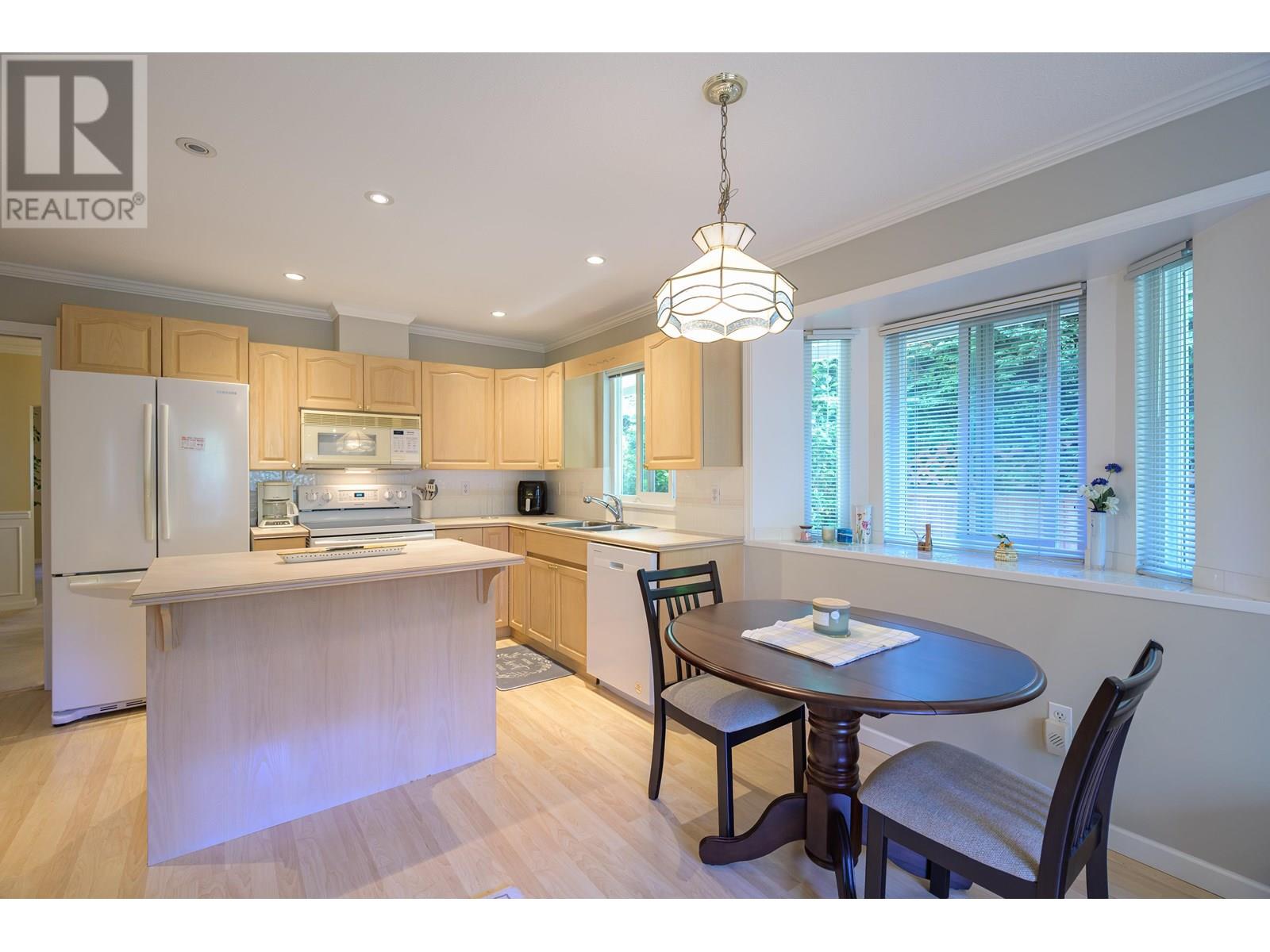 Photo 17 of 4814 Glendale Avenue, Ladner BC