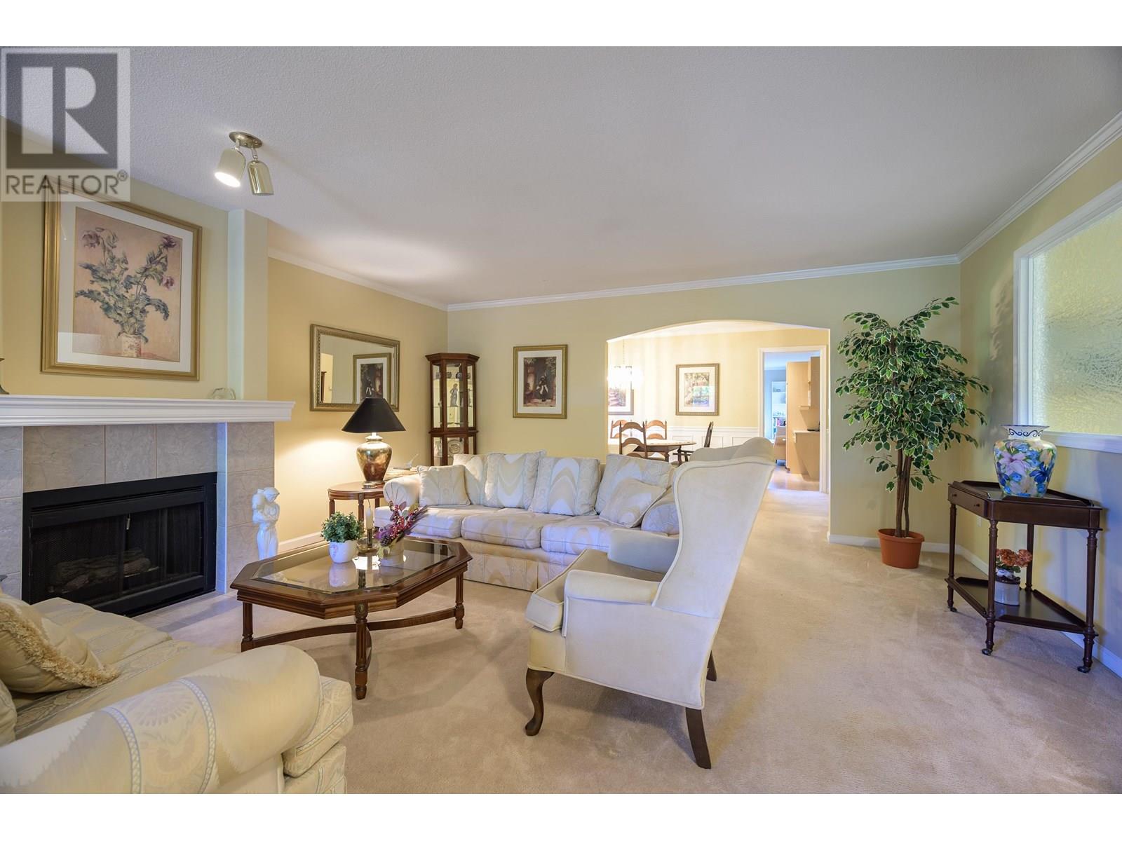 Photo 9 of 4814 Glendale Avenue, Ladner BC