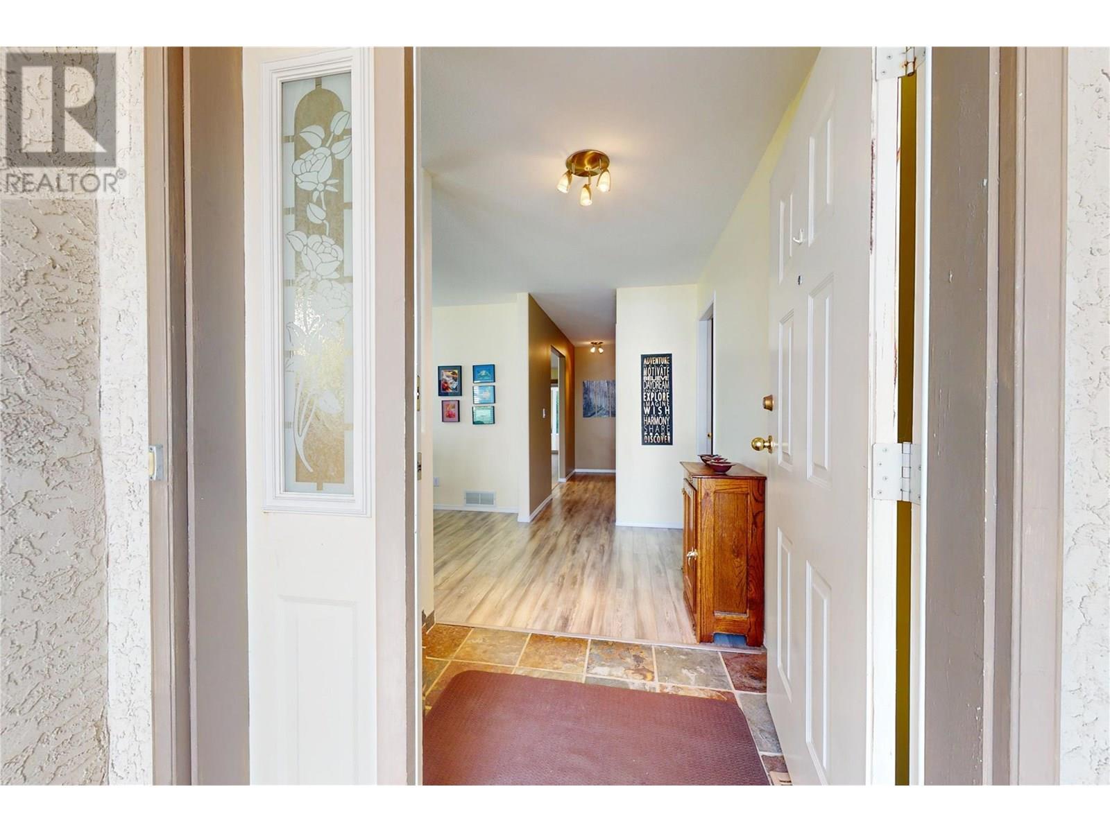 41 555 Glenmeadows Road, Kelowna