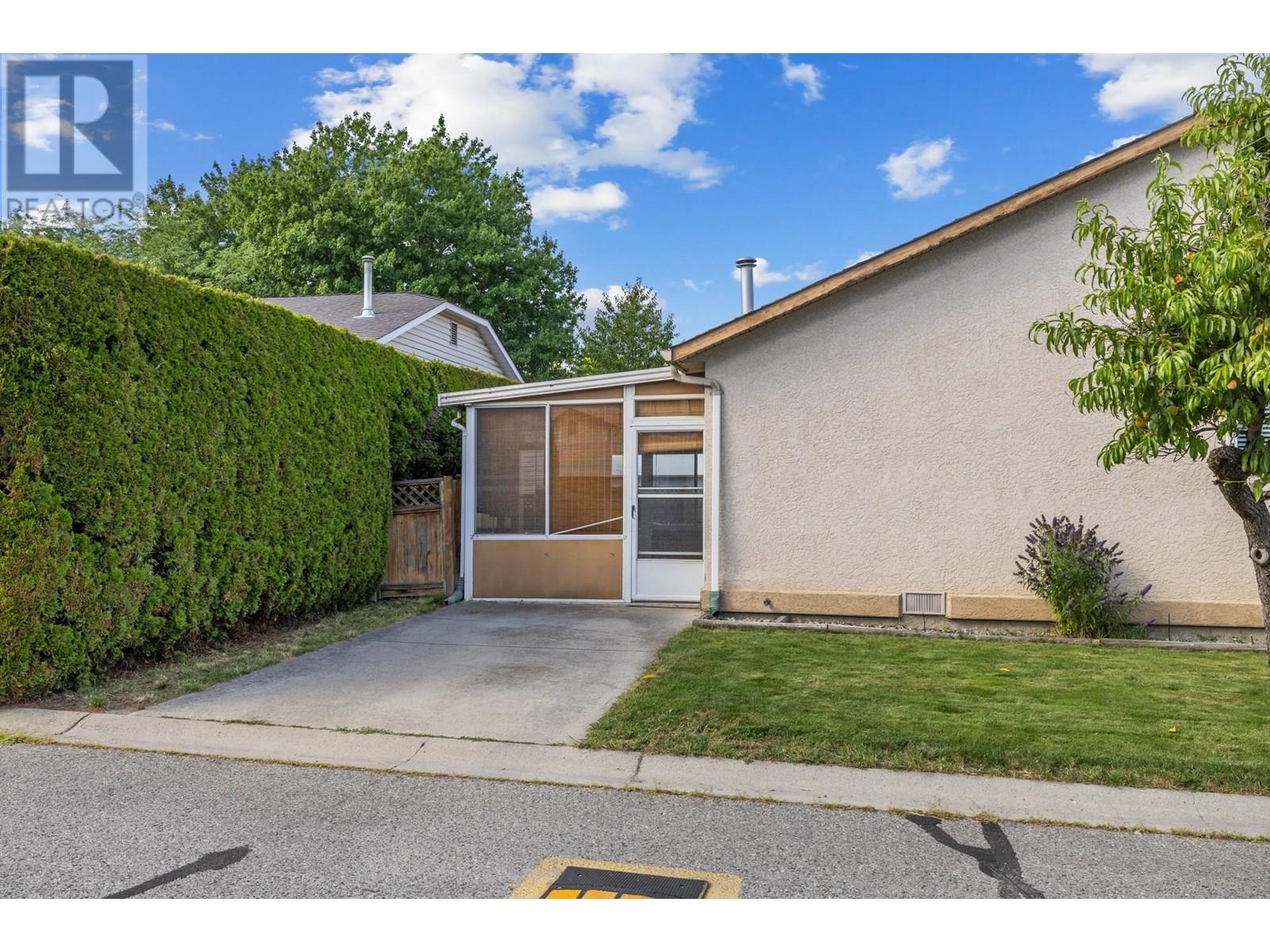 41 555 Glenmeadows Road, Kelowna