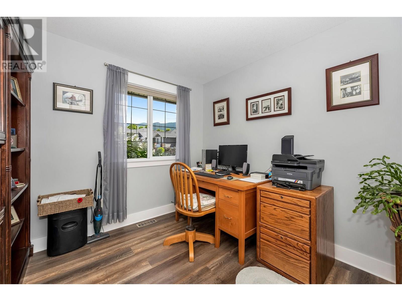 3935 Pothecary Place, Armstrong