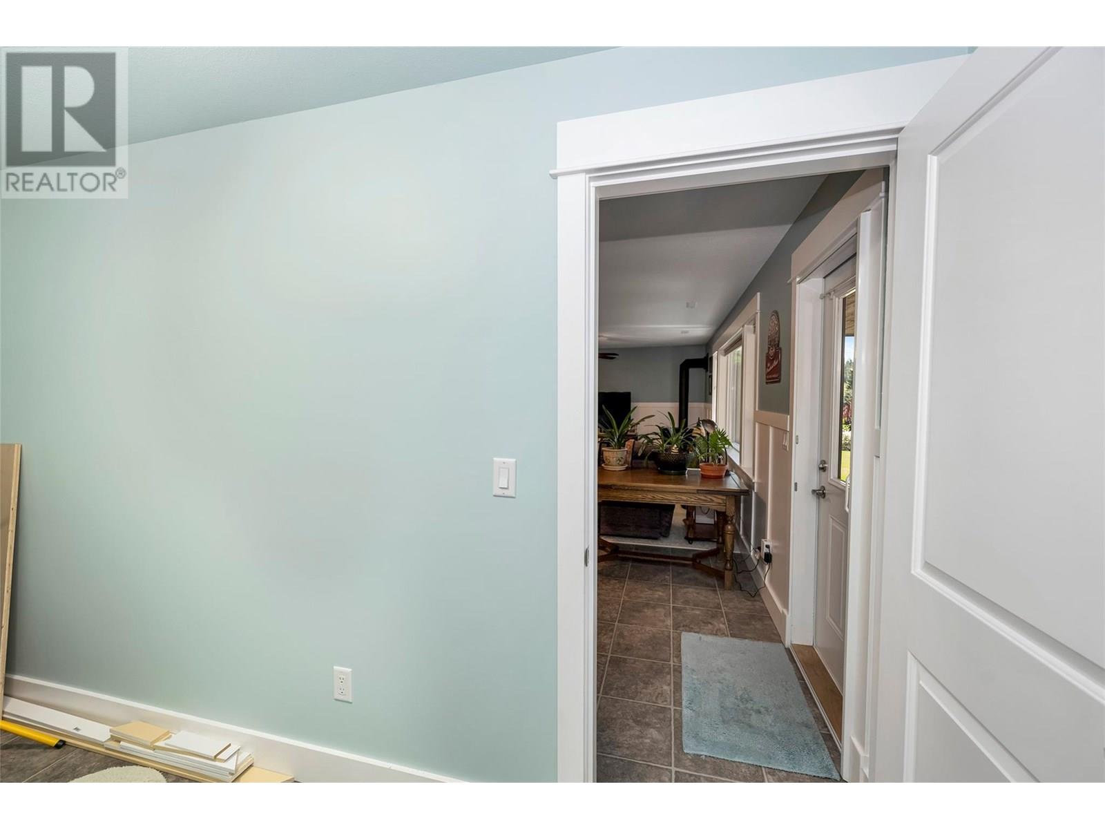 3935 Pothecary Place, Armstrong