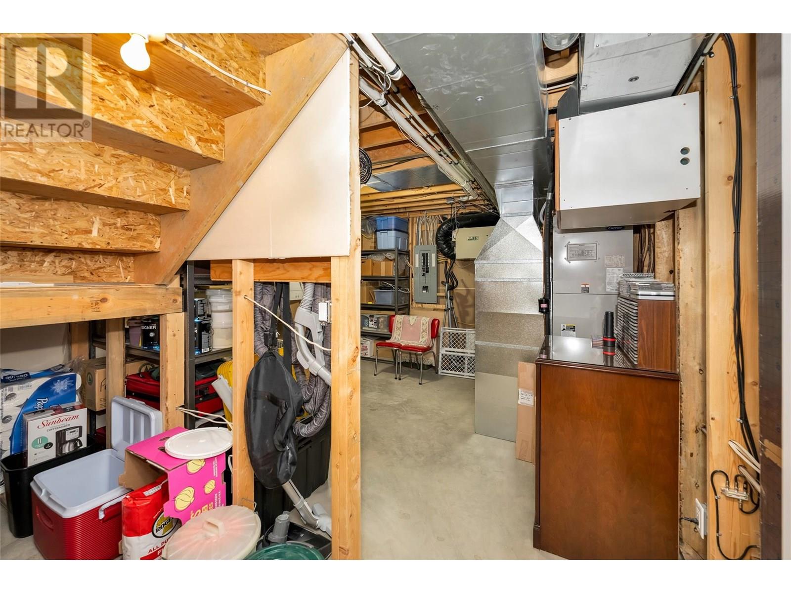 3935 Pothecary Place, Armstrong