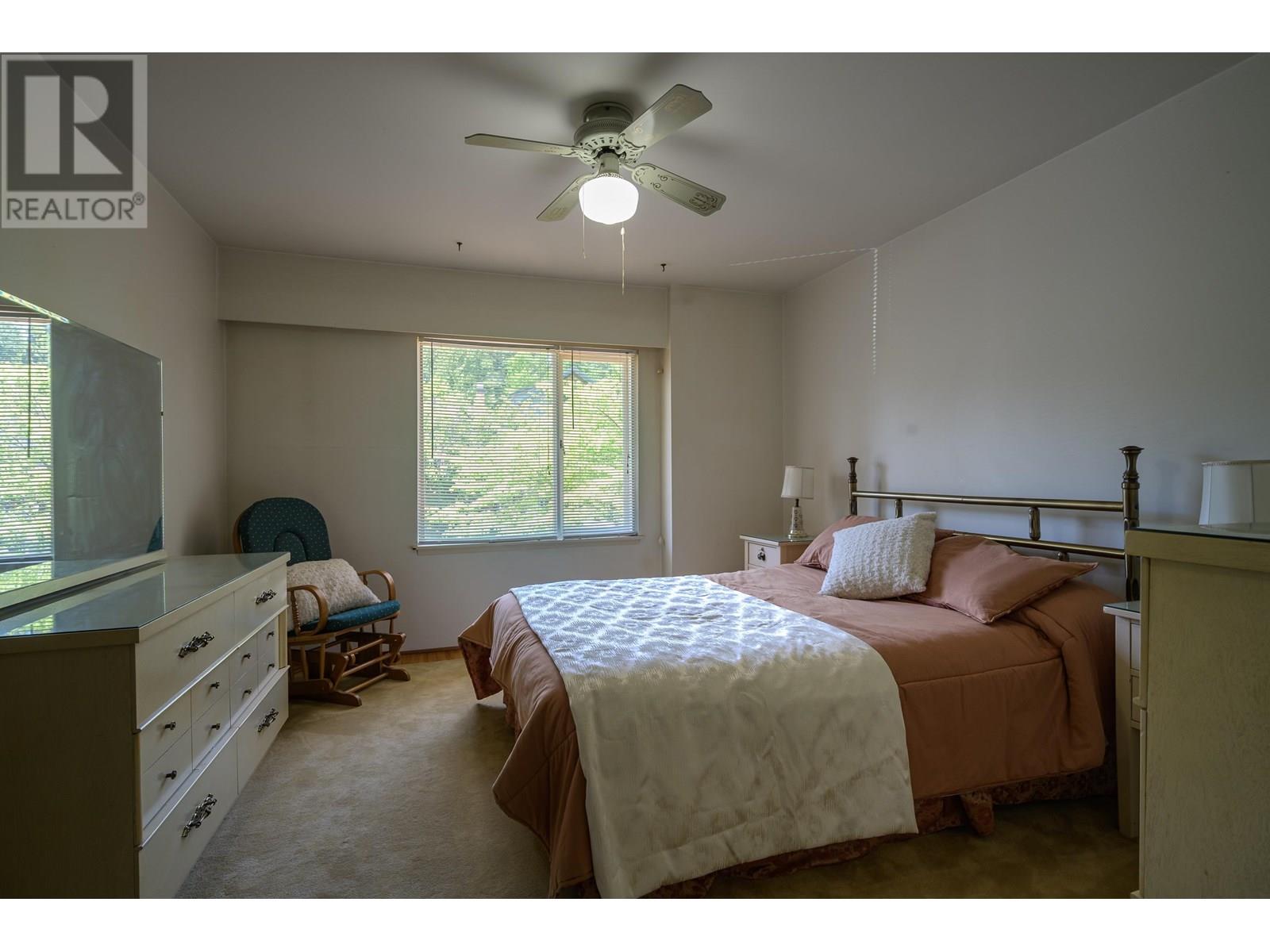 Photo 11 of 5938 Holland Street, Vancouver BC