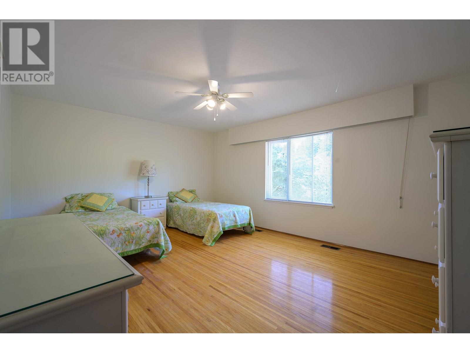 Photo 23 of 5938 Holland Street, Vancouver BC