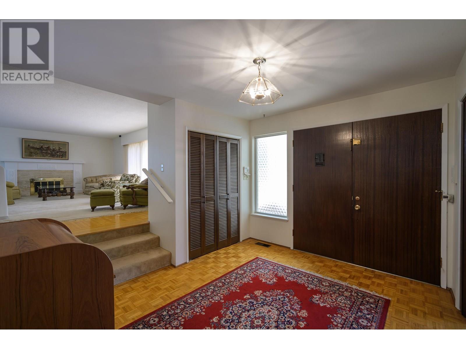 Photo 8 of 5938 Holland Street, Vancouver BC
