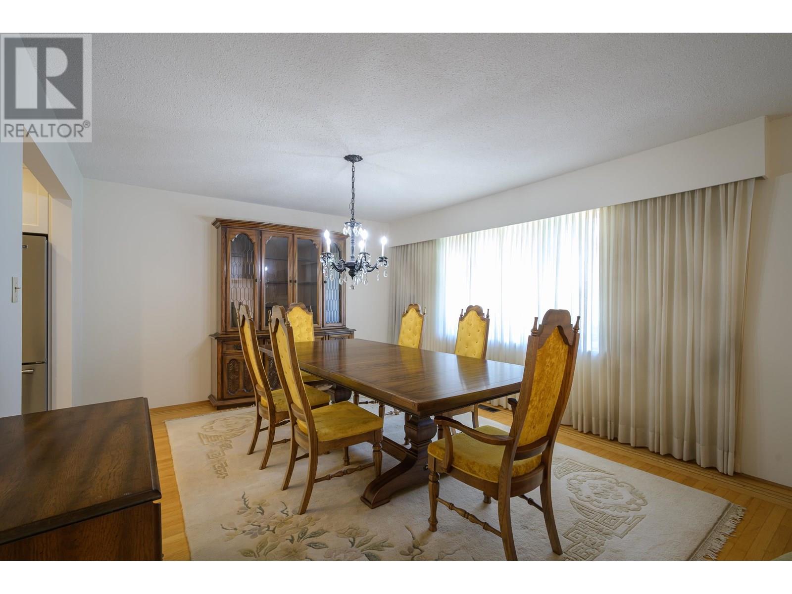 Photo 10 of 5938 Holland Street, Vancouver BC