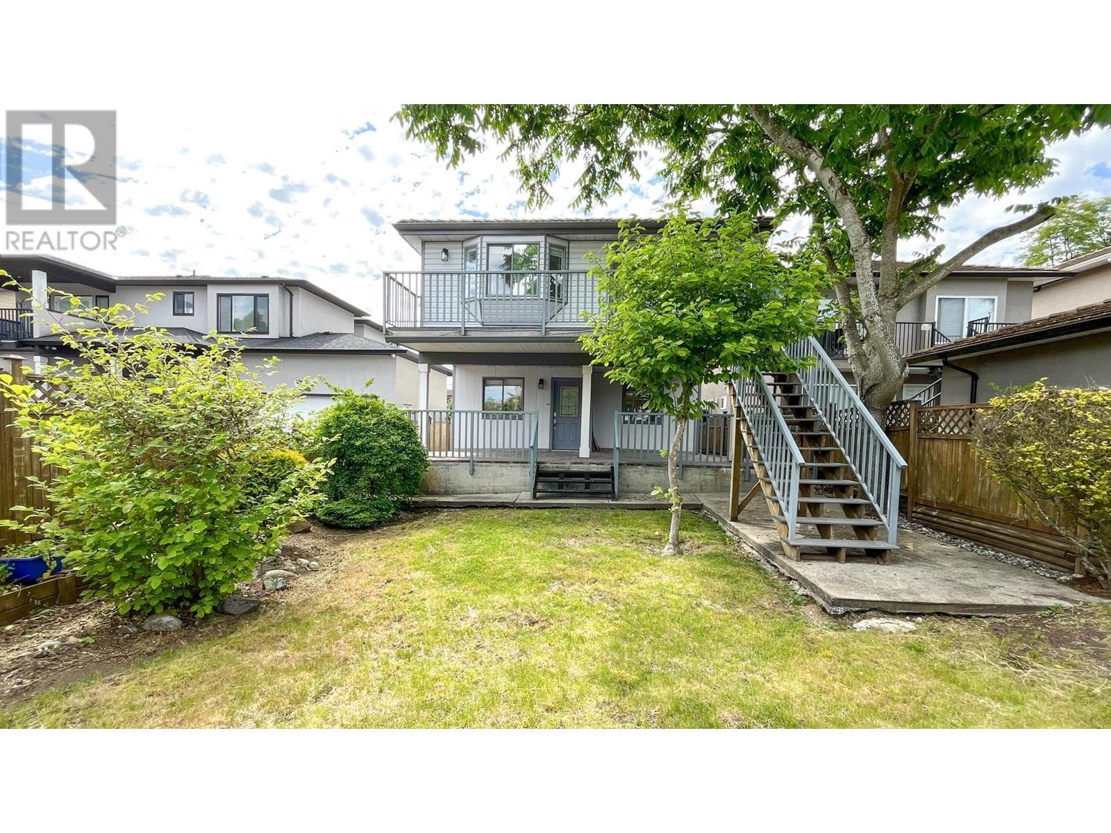 Photo 15 of 5076 Smith Avenue, Burnaby BC