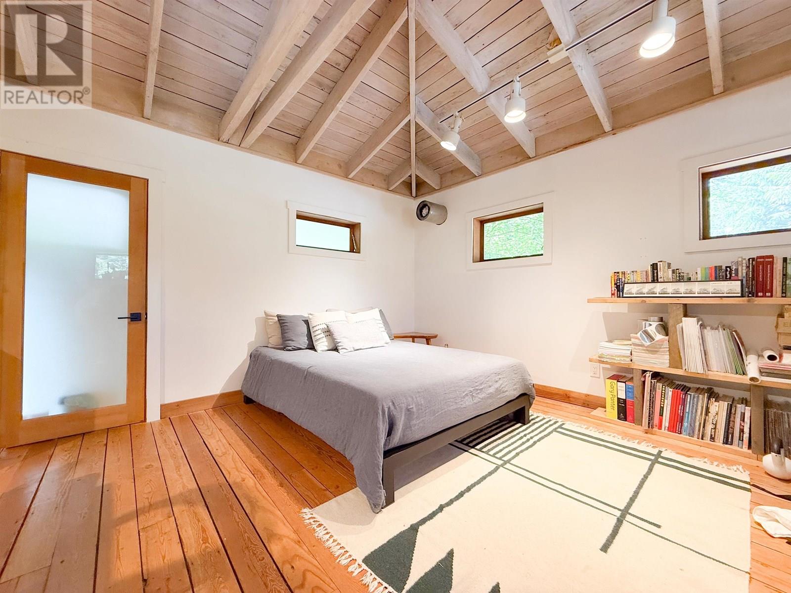 Photo 3 of 901 Windjammer Road, Bowen Island BC