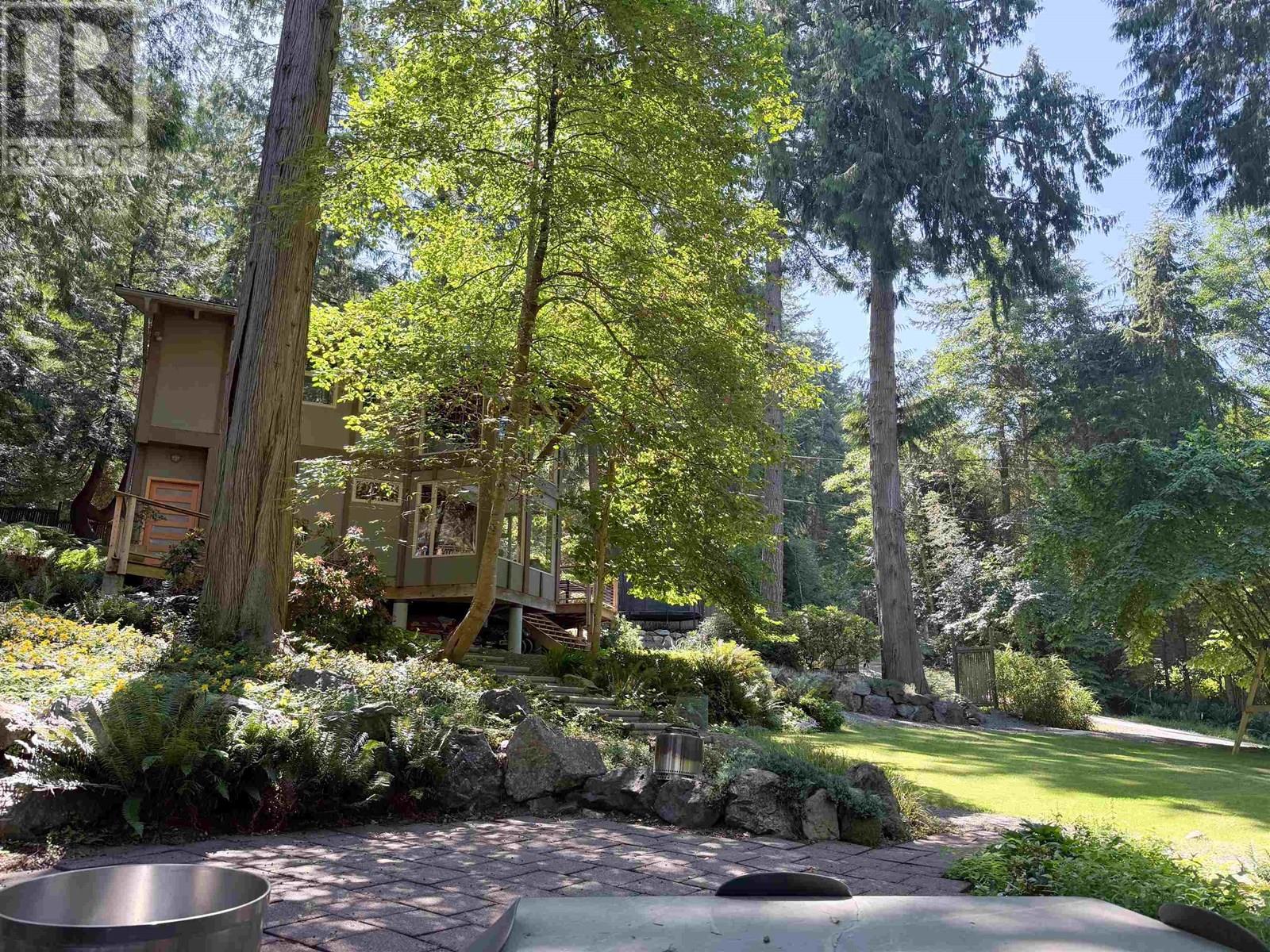 Photo 16 of 901 Windjammer Road, Bowen Island BC