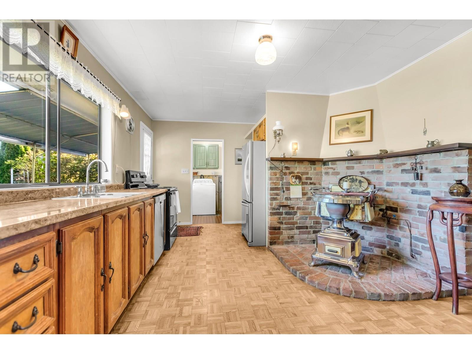 18825 OLD DEWDNEY TRUNK ROAD, Pitt Meadows