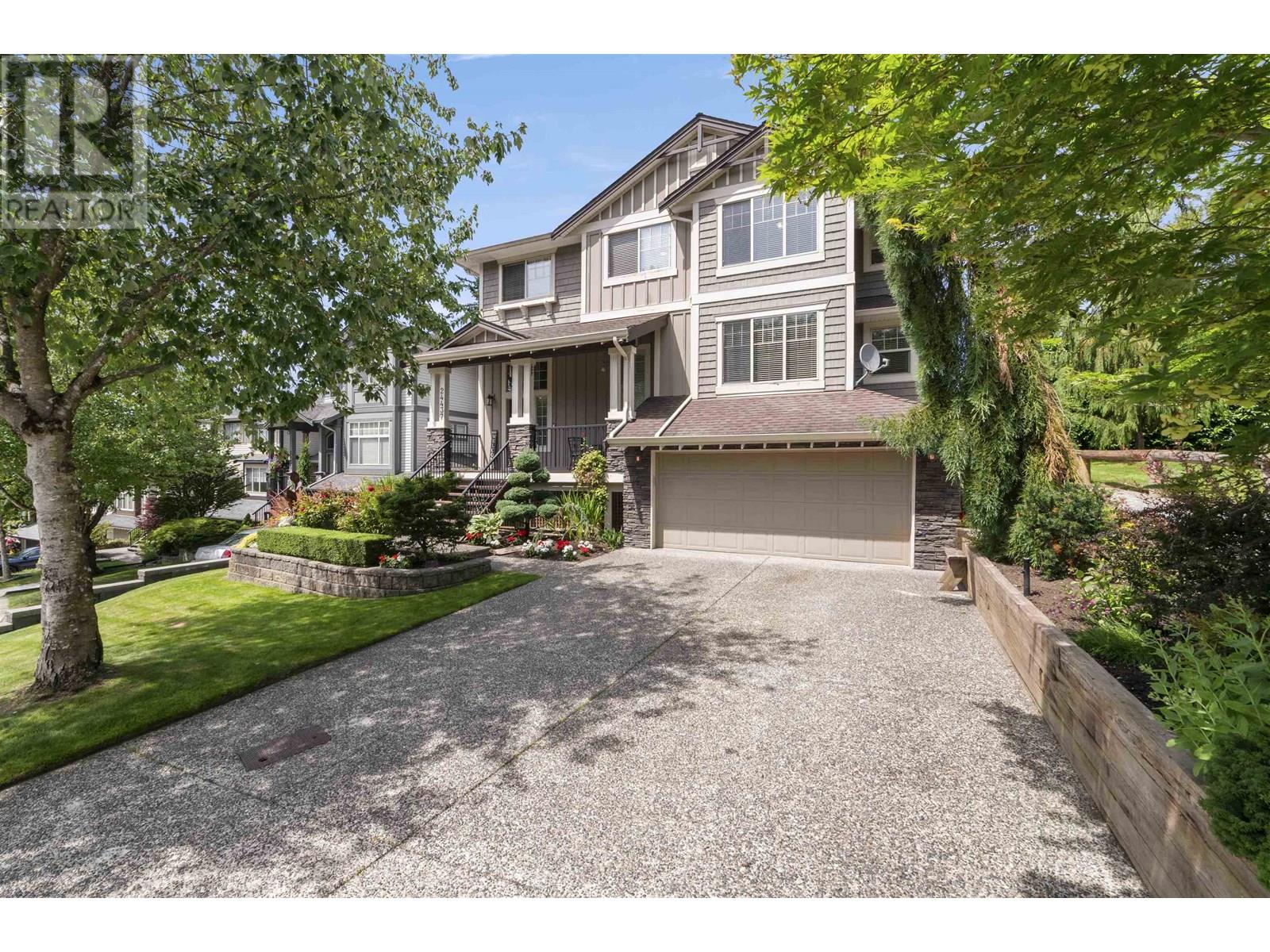 Photo 2 of 24437 Mcclure Drive, Maple Ridge BC