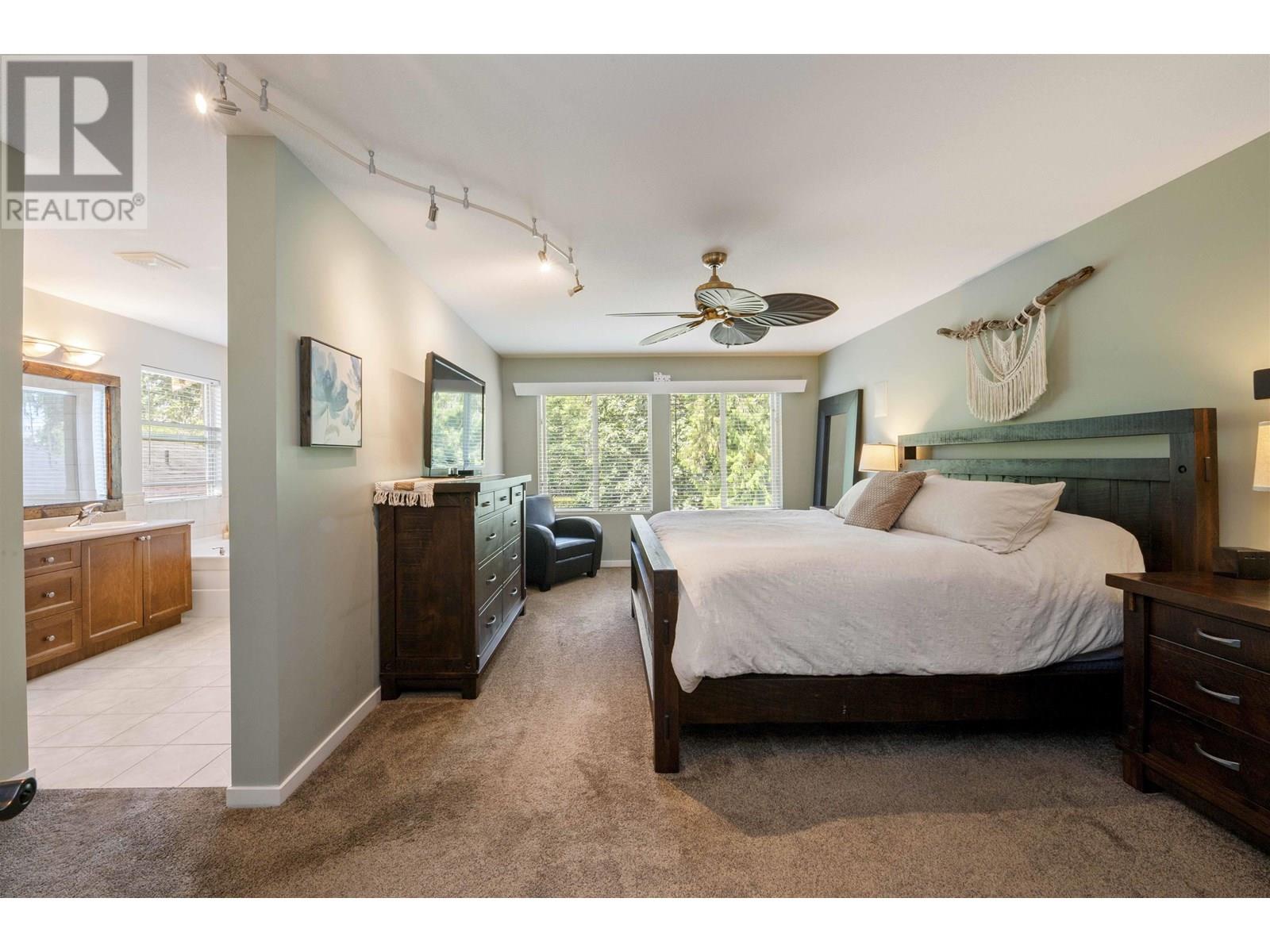 Photo 27 of 24437 Mcclure Drive, Maple Ridge BC
