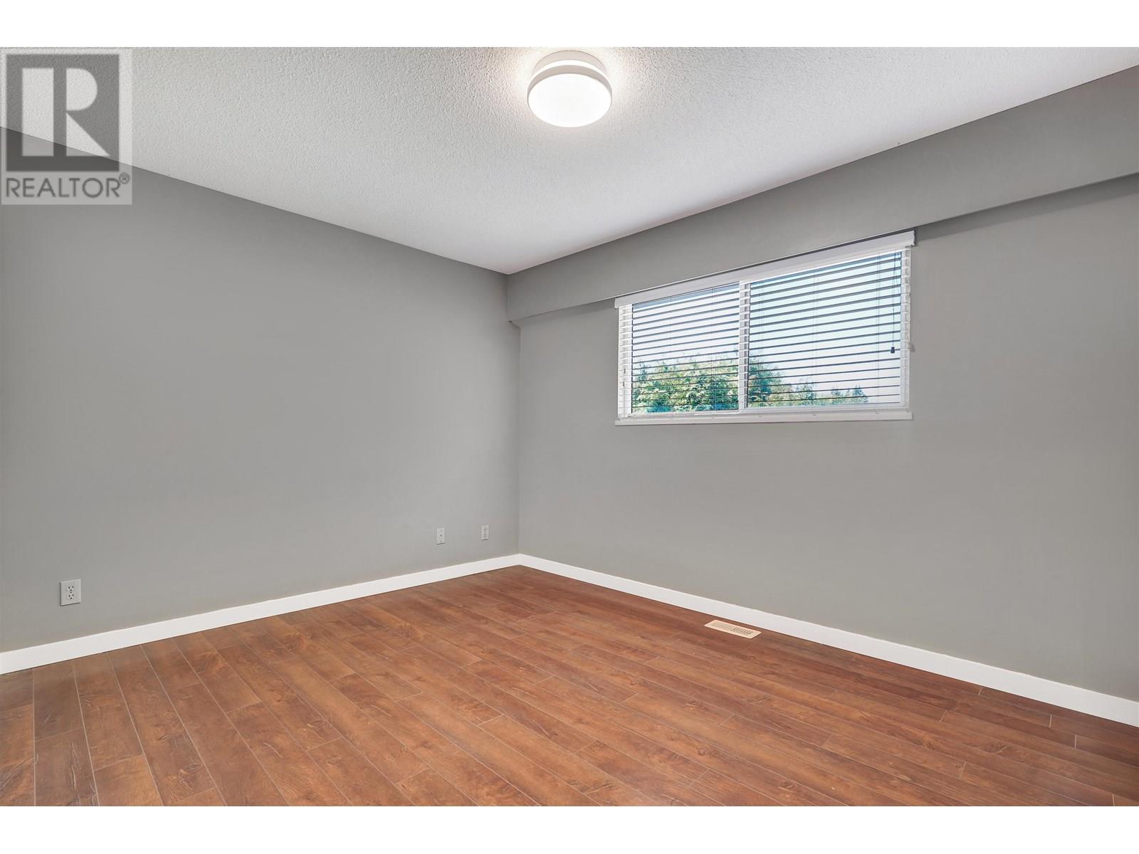 Photo 11 of 10540 Sorrel Drive, Richmond BC