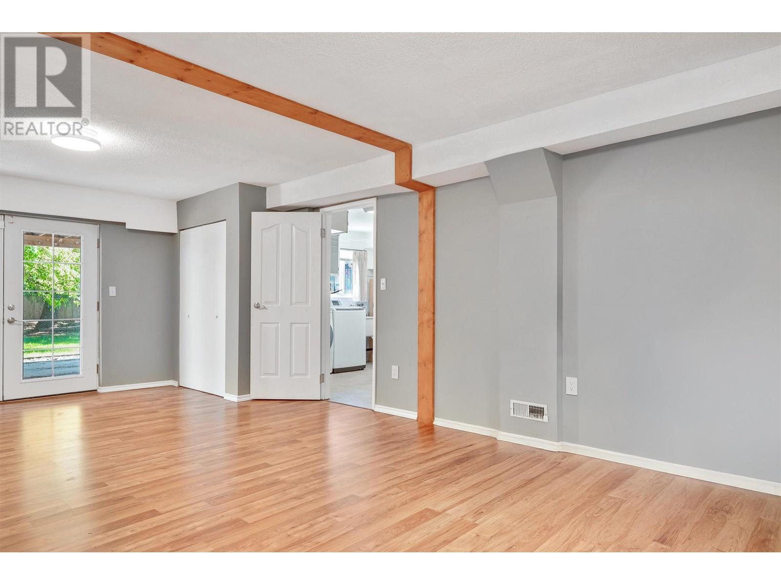 Photo 16 of 10540 Sorrel Drive, Richmond BC