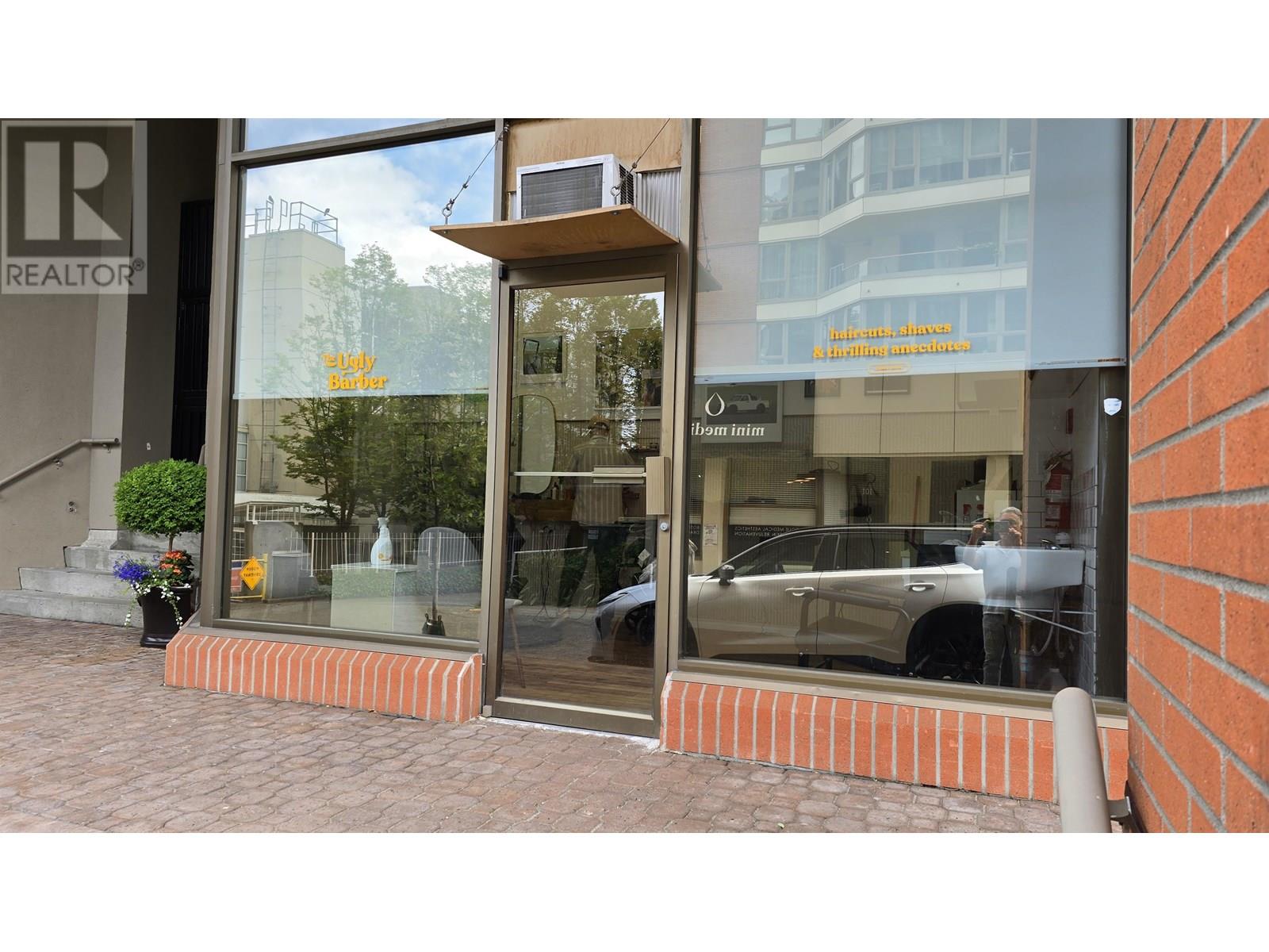 Photo 8 of 103 1625 Hornby Street, Vancouver BC
