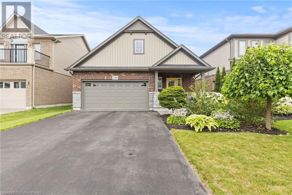 Photo 1 of 5799 Osprey Avenue, Niagara Falls ON