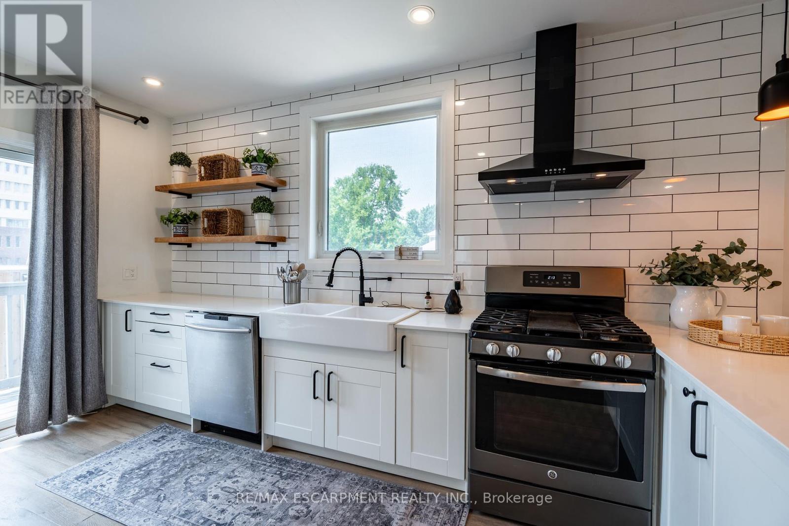 Photo 13 of 1 Prince Street, St Catharines ON