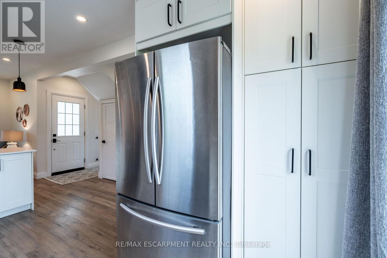 Photo 17 of 1 Prince Street, St Catharines ON