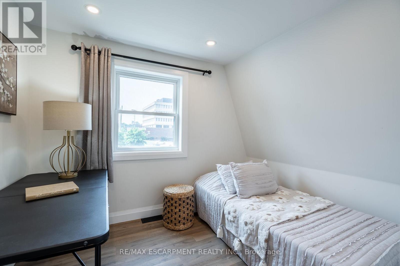 Photo 27 of 1 Prince Street, St Catharines ON