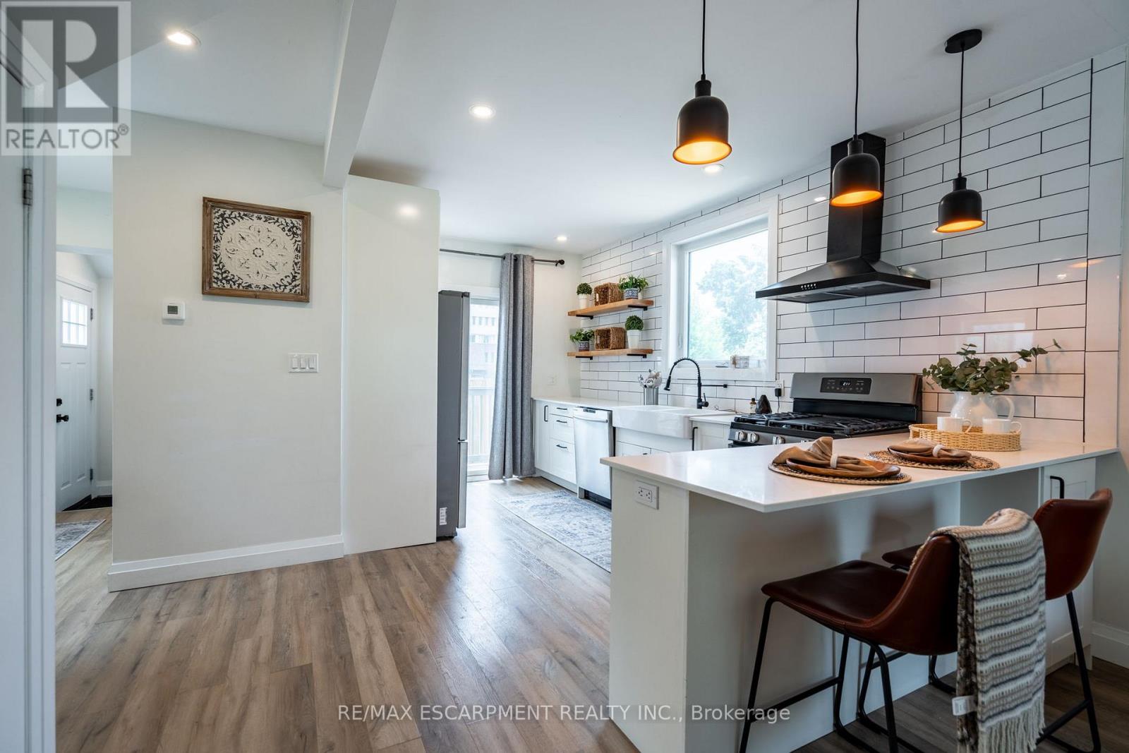 Photo 8 of 1 Prince Street, St Catharines ON