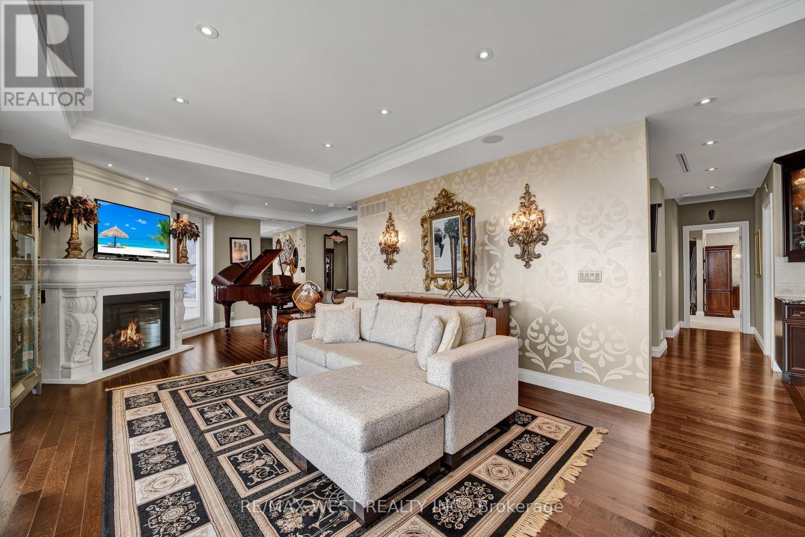 Photo 20 of 5 W 174 Mountain Park Avenue, Hamilton ON