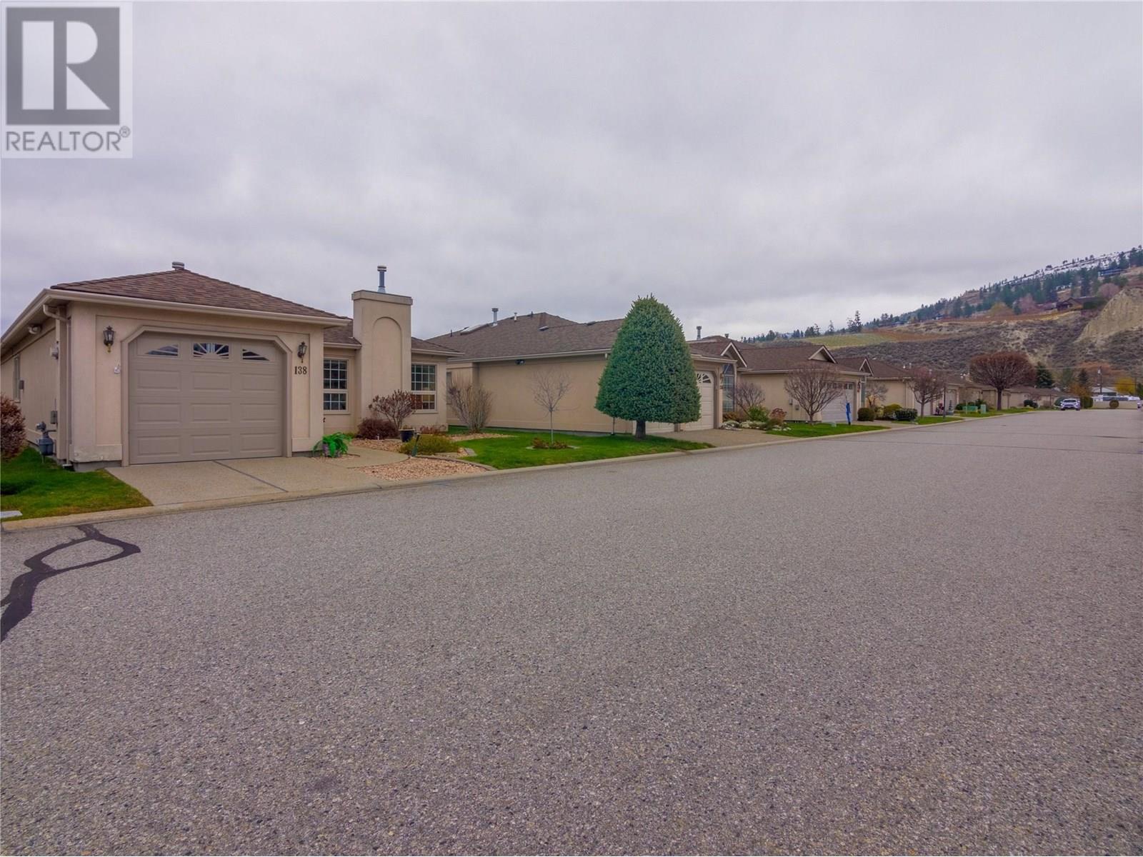 138 3333 South Main Street, Penticton
