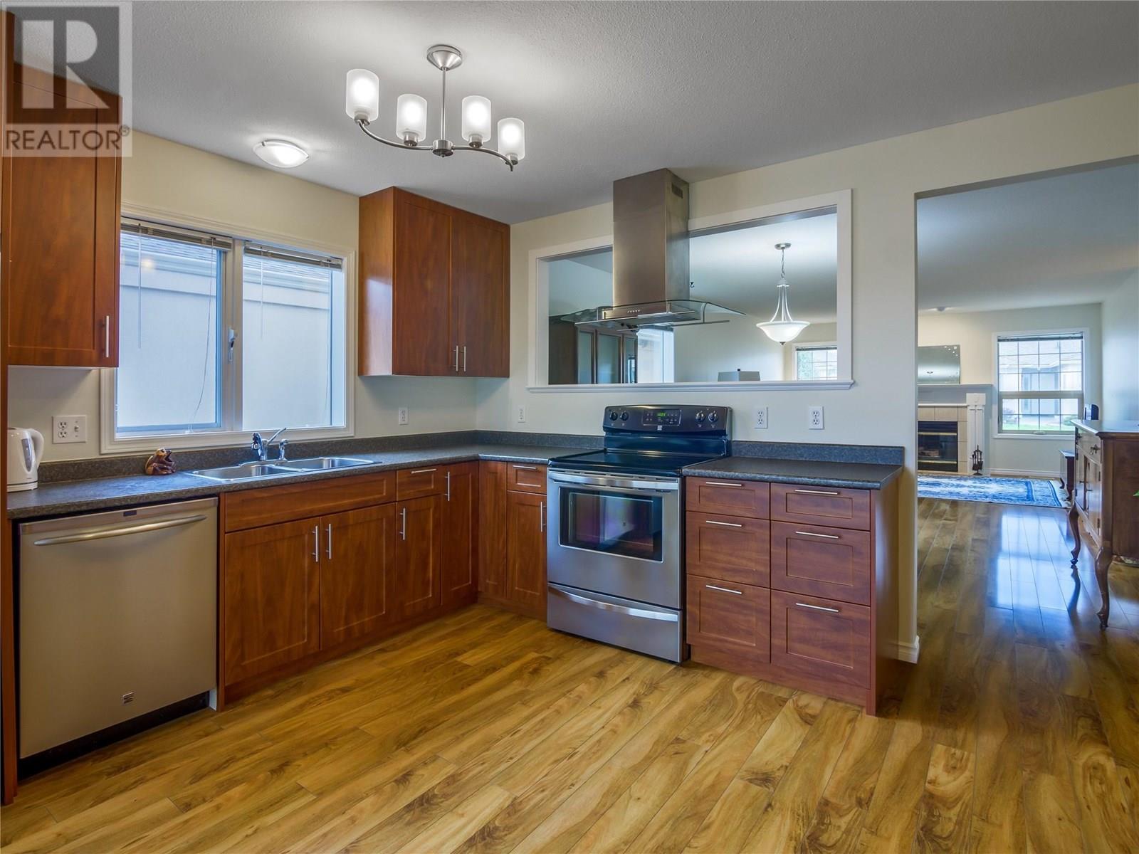 138 3333 South Main Street, Penticton