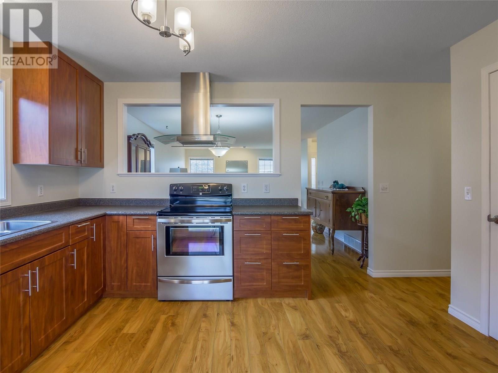 138 3333 South Main Street, Penticton