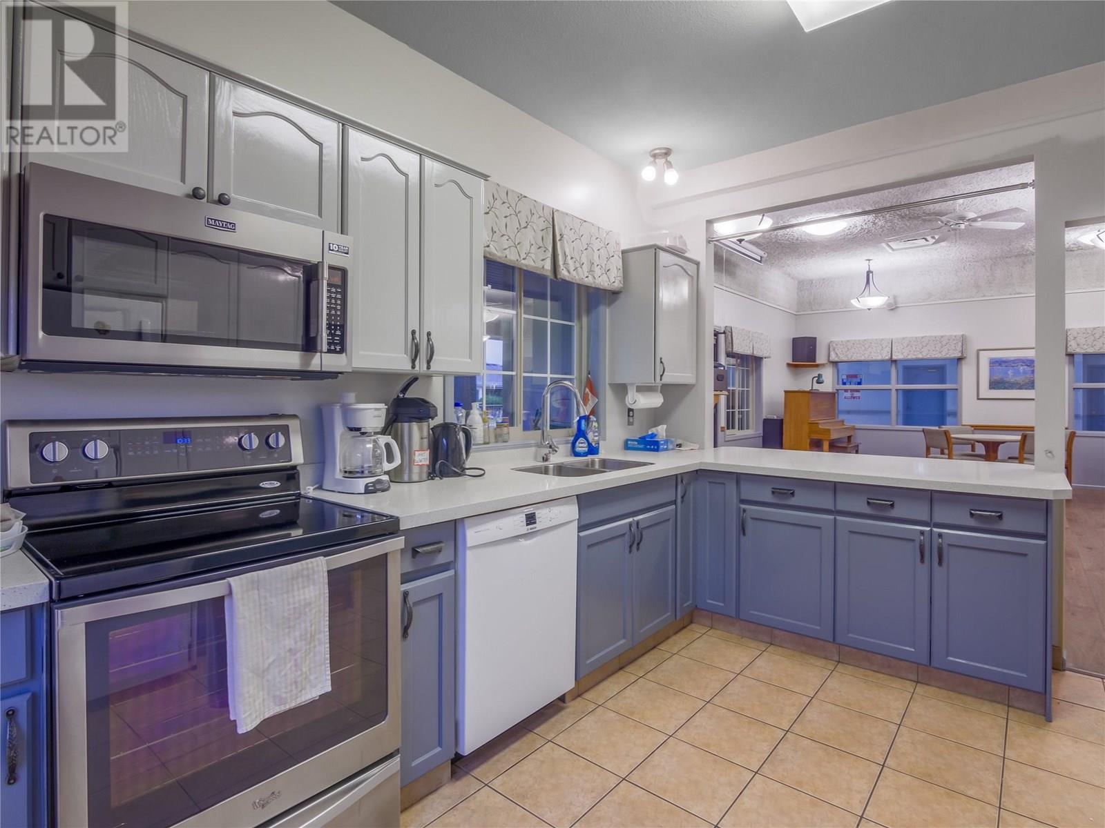 138 3333 South Main Street, Penticton