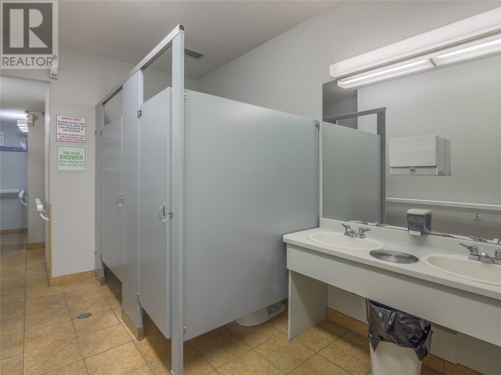 138 3333 South Main Street, Penticton
