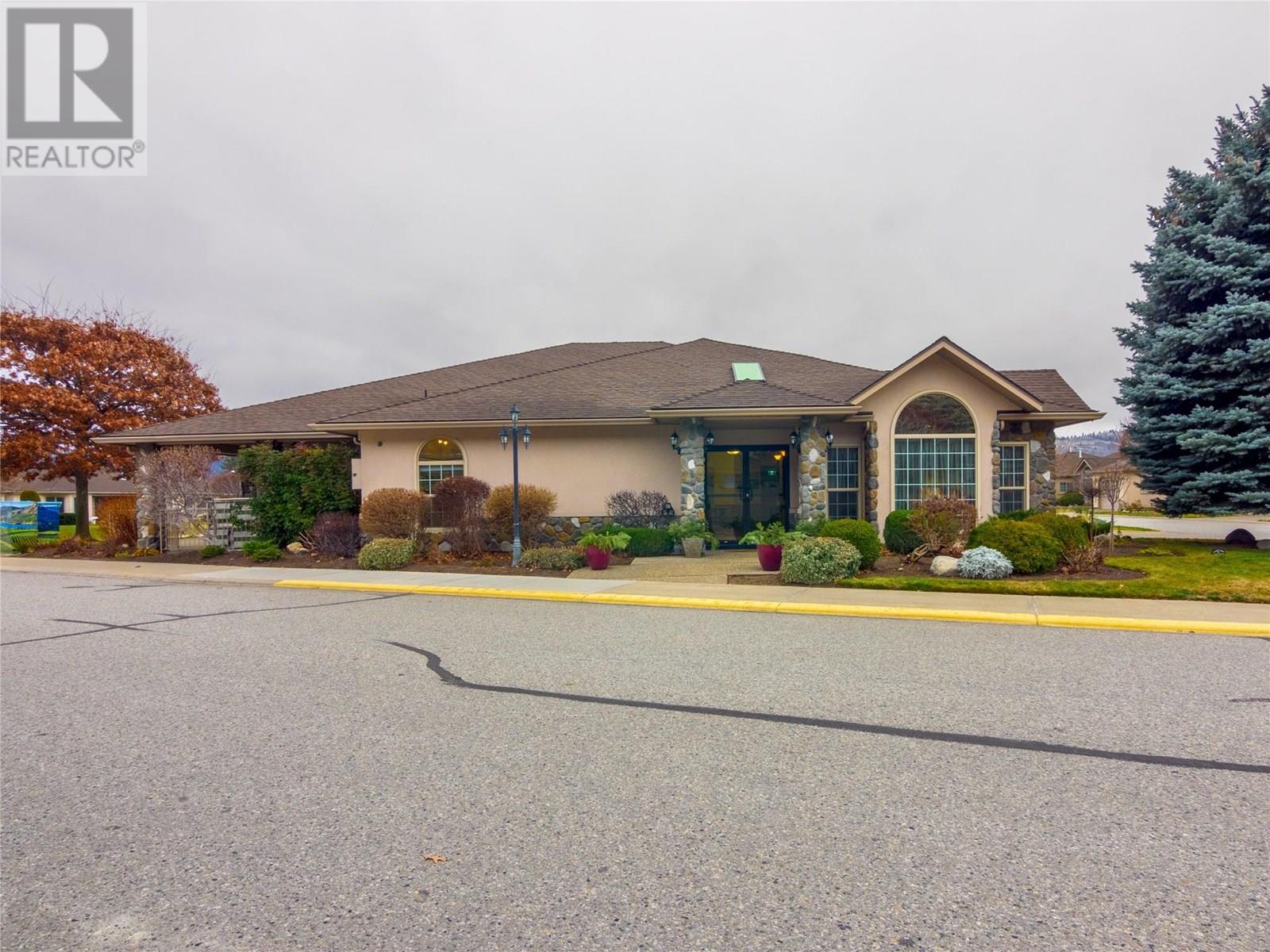 138 3333 South Main Street, Penticton