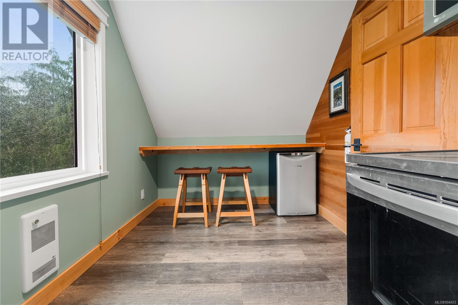 583 Nature Park Dr, Campbell River