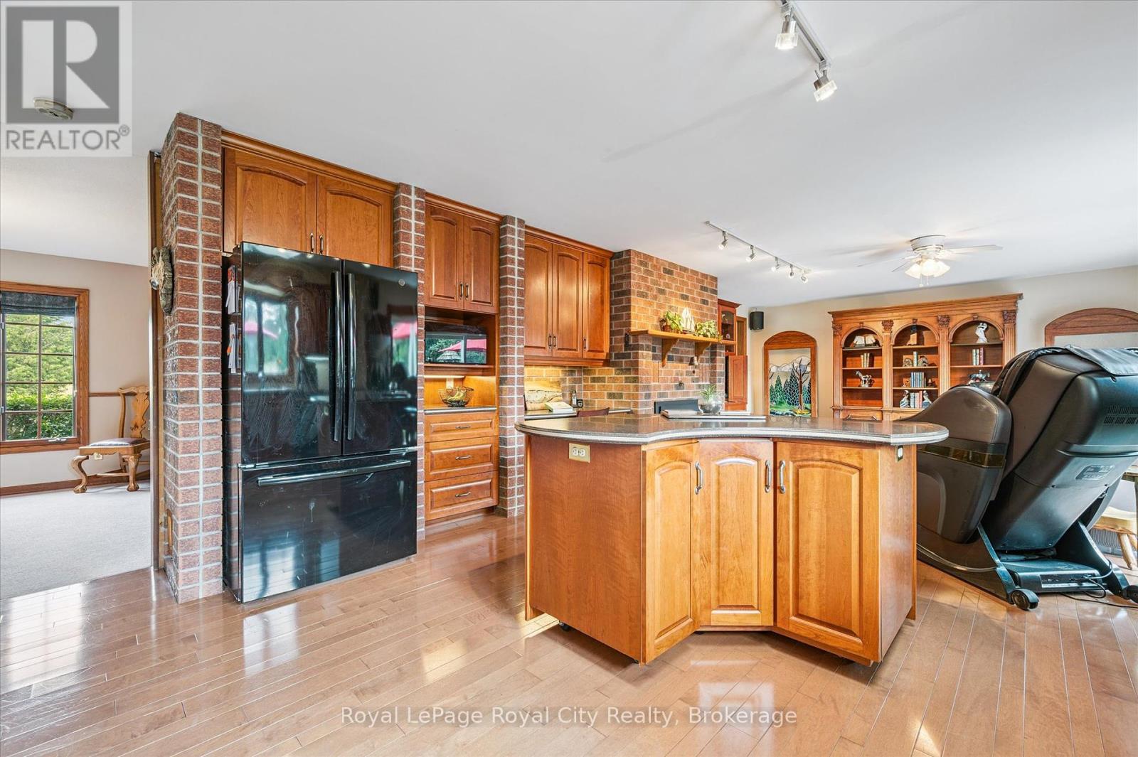 Photo 14 of 5792 8th Line E, Guelph Eramosa ON